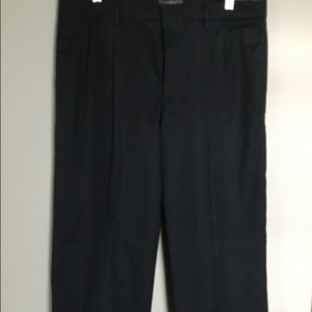 Dockers Iron Free Dark Navy Khaki’s - Size 34x34
